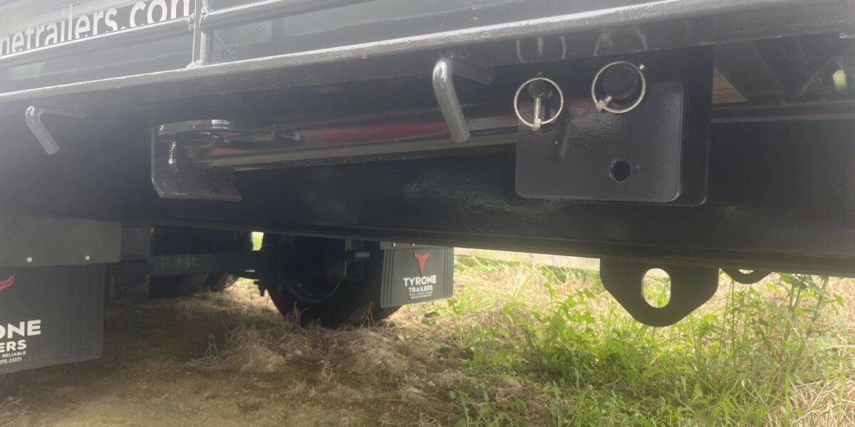 27 TONNE TYRONE FLATBED LOW LOADER